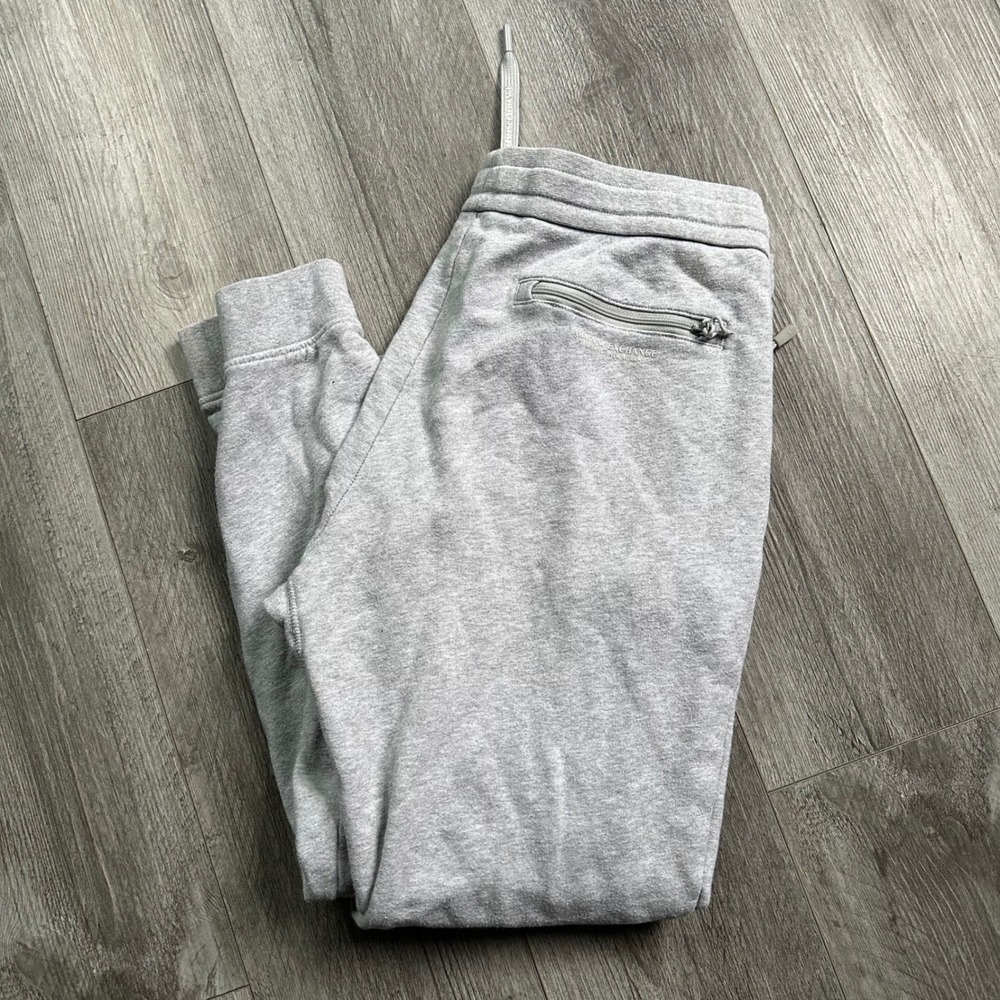 Armani Exchange Joggers Size L Mens slim fit Gray Fleece Zip Pockets Cuffed